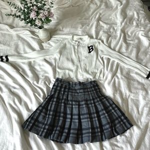 American High School  Sweat Heart Style Outfit Set Cardigan + Plaid Skirt